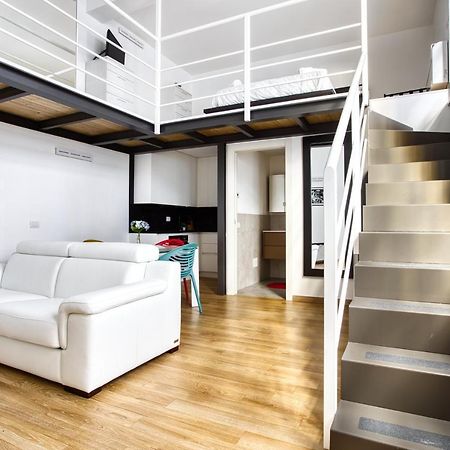 Joivy Charismatic 1-Bed Flat With Parking Apartamento Milão Exterior foto