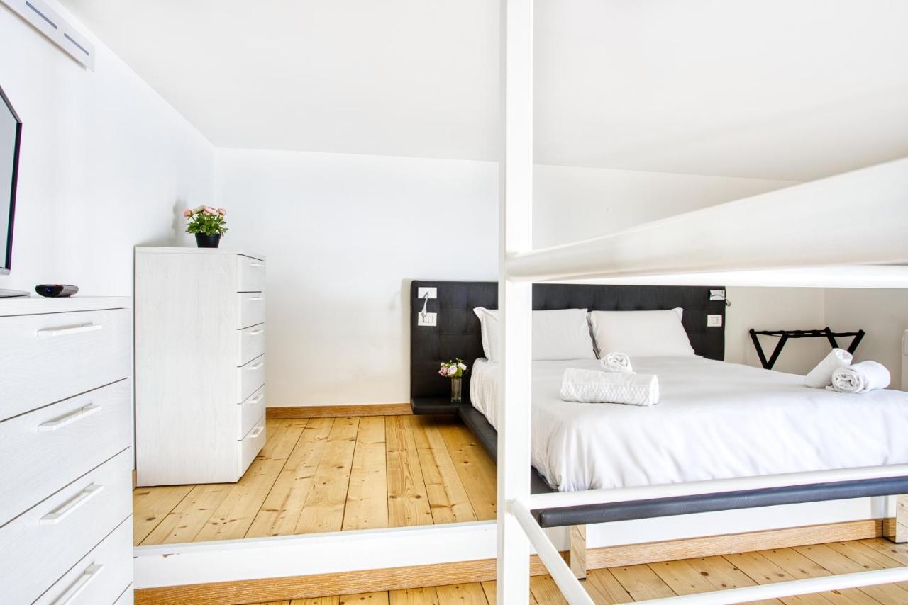 Joivy Charismatic 1-Bed Flat With Parking Apartamento Milão Exterior foto