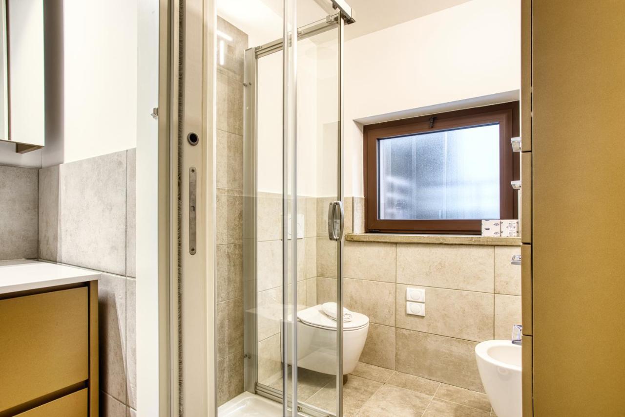 Joivy Charismatic 1-Bed Flat With Parking Apartamento Milão Exterior foto