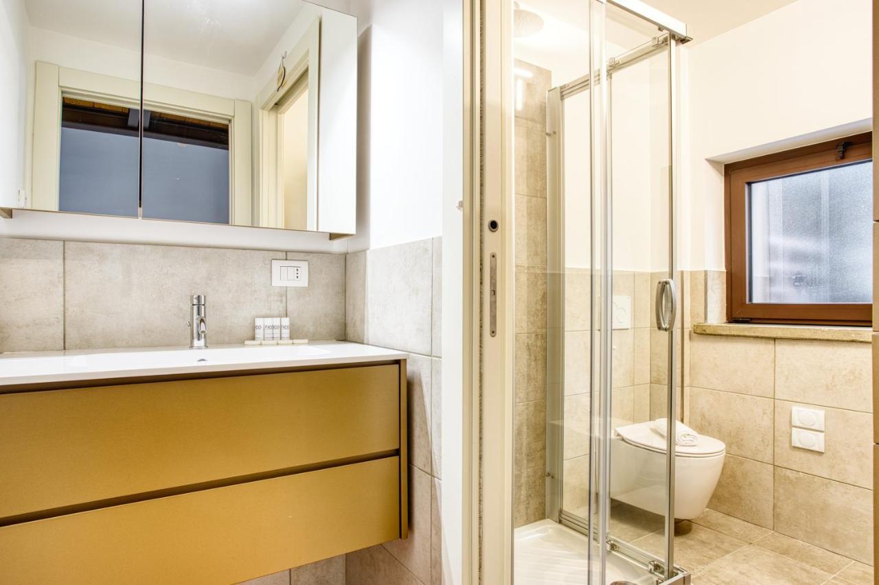 Joivy Charismatic 1-Bed Flat With Parking Apartamento Milão Exterior foto