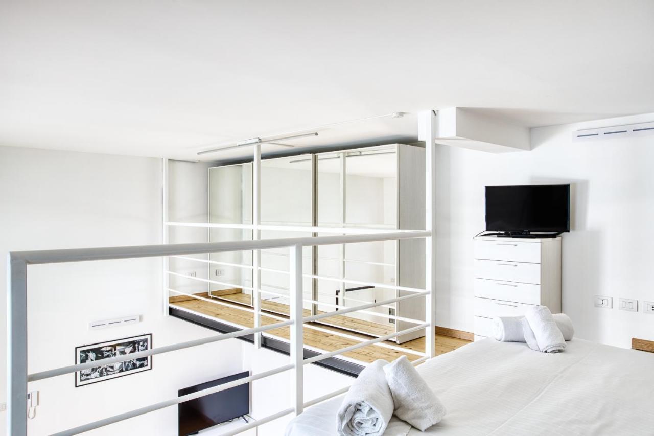Joivy Charismatic 1-Bed Flat With Parking Apartamento Milão Exterior foto