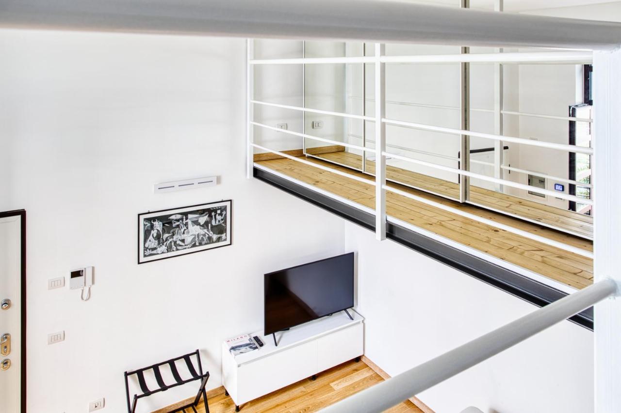 Joivy Charismatic 1-Bed Flat With Parking Apartamento Milão Exterior foto